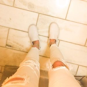 White vans!